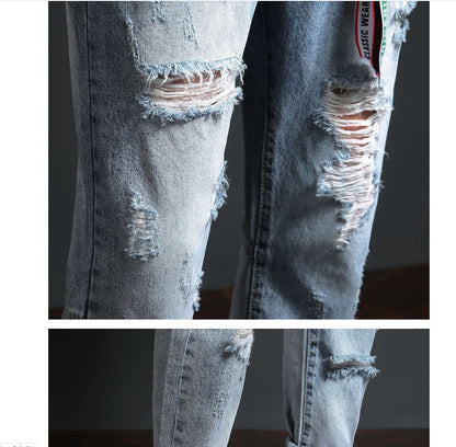 STRETCH DISTRESSED DENIM